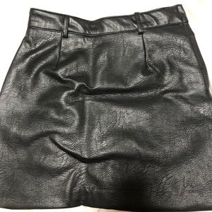 Heather skirt size 4-5